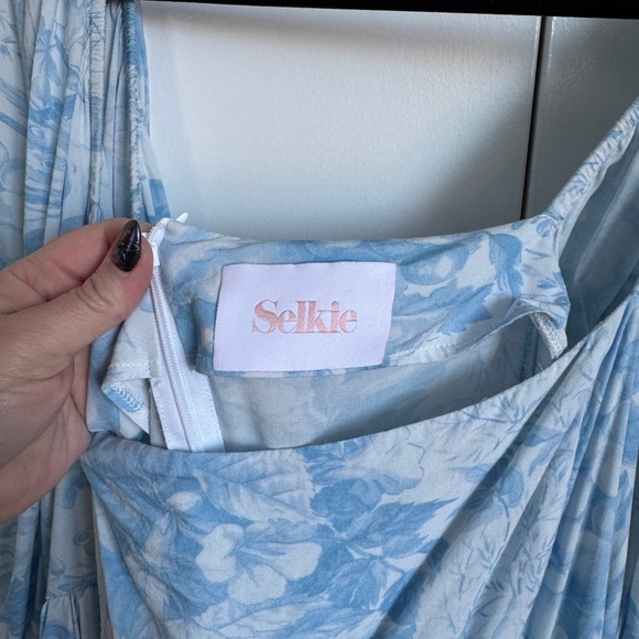 Selkie Blue Floral Puff Sleeve Dress Size 5X - Picture 10 of 12